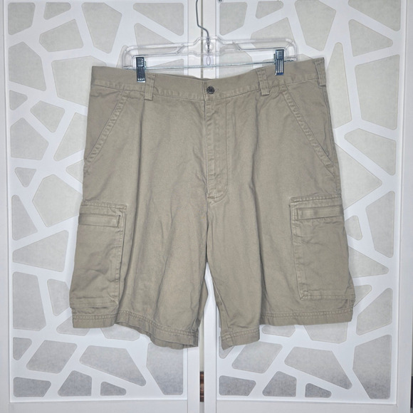 Perry Ellis Khaki Zipper Cargo Shorts Size 38 Outdoors Gorpcore Normcore Utility - Picture 2 of 5